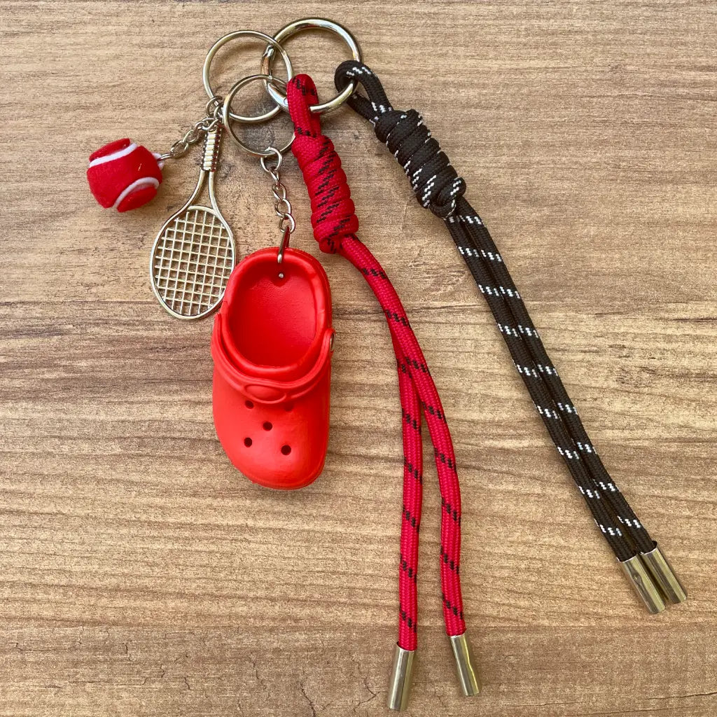 Kırmızı Spor Çanta Süsü