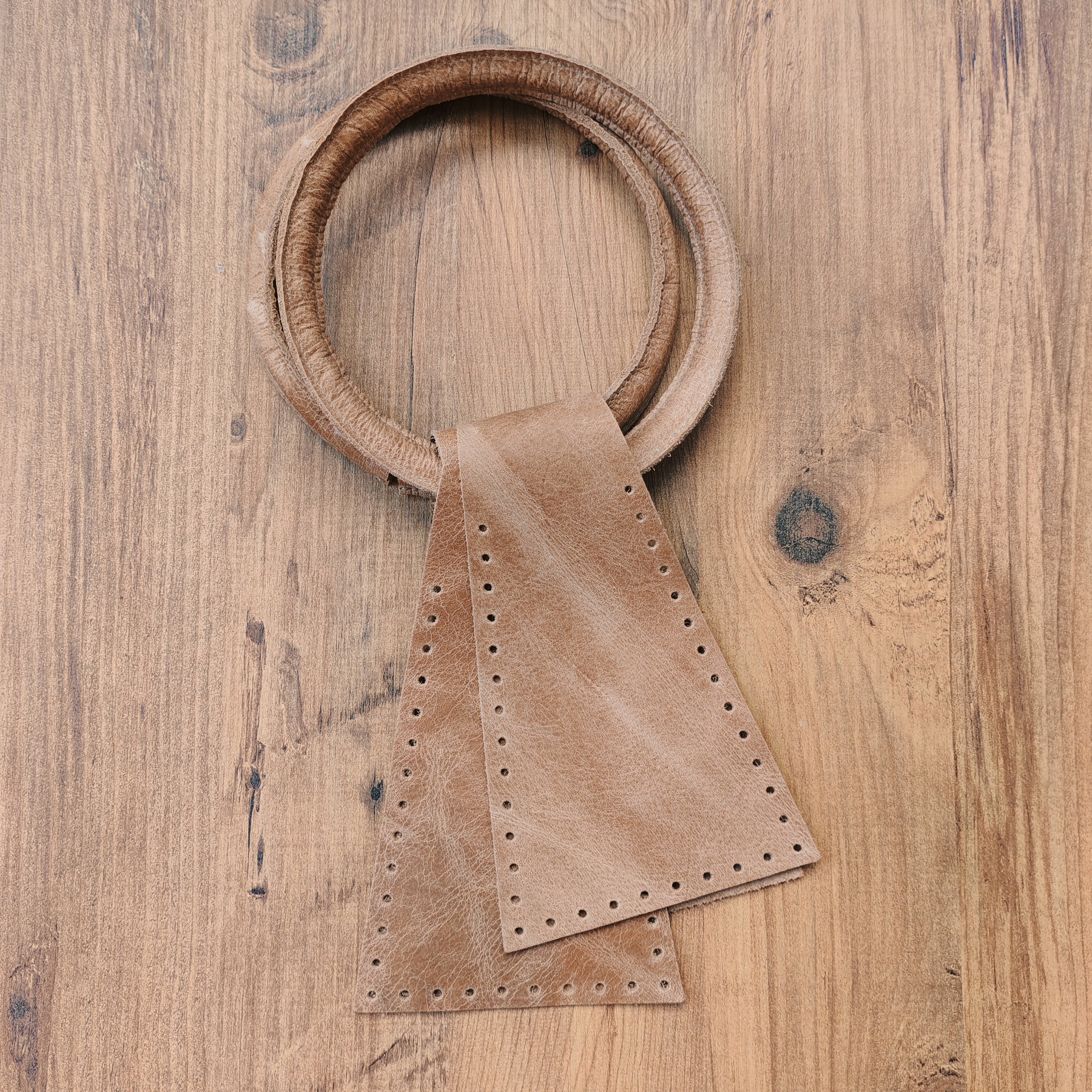 Hakiki Deri Üçgen Çanta Kiti