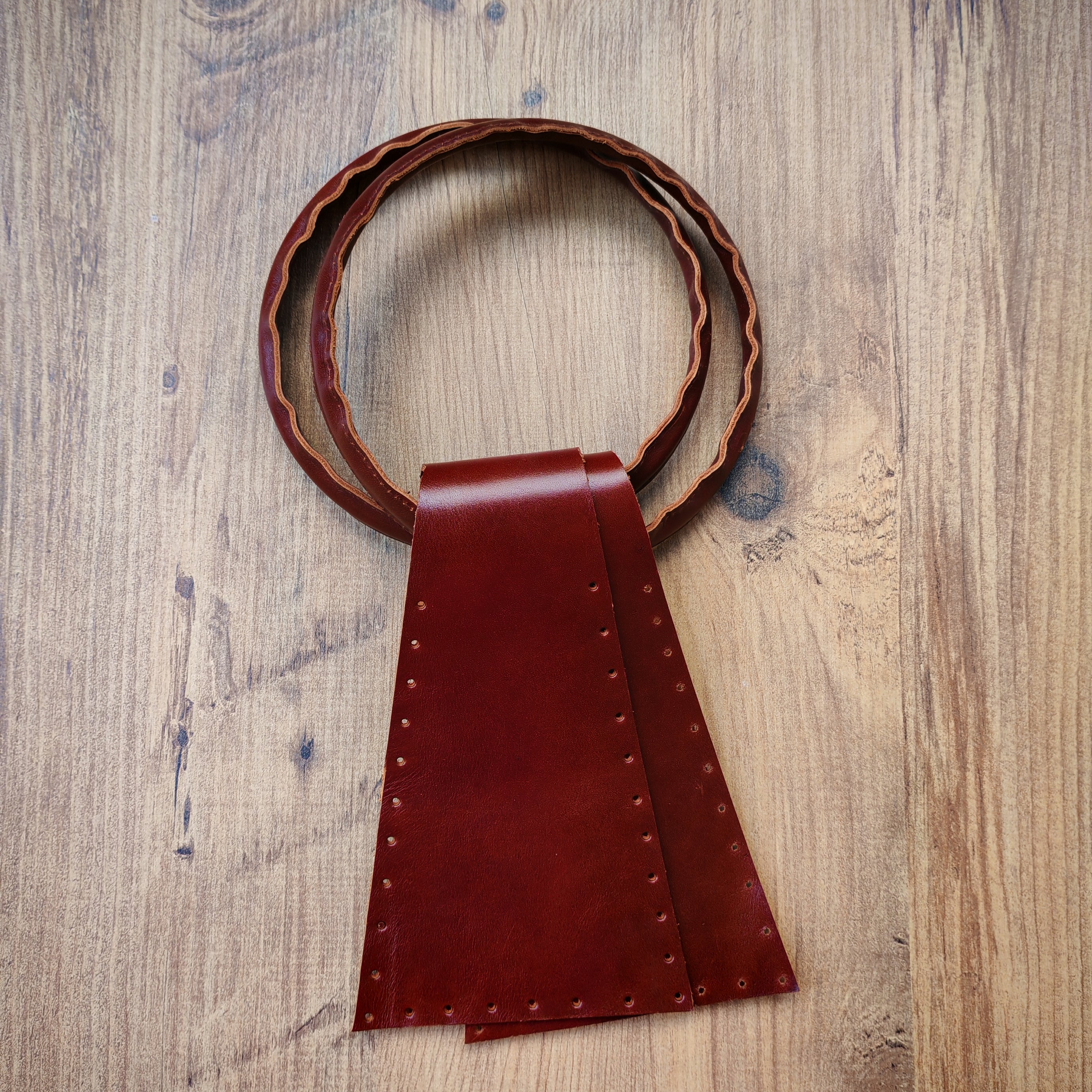 Hakiki Deri Üçgen Çanta Kiti