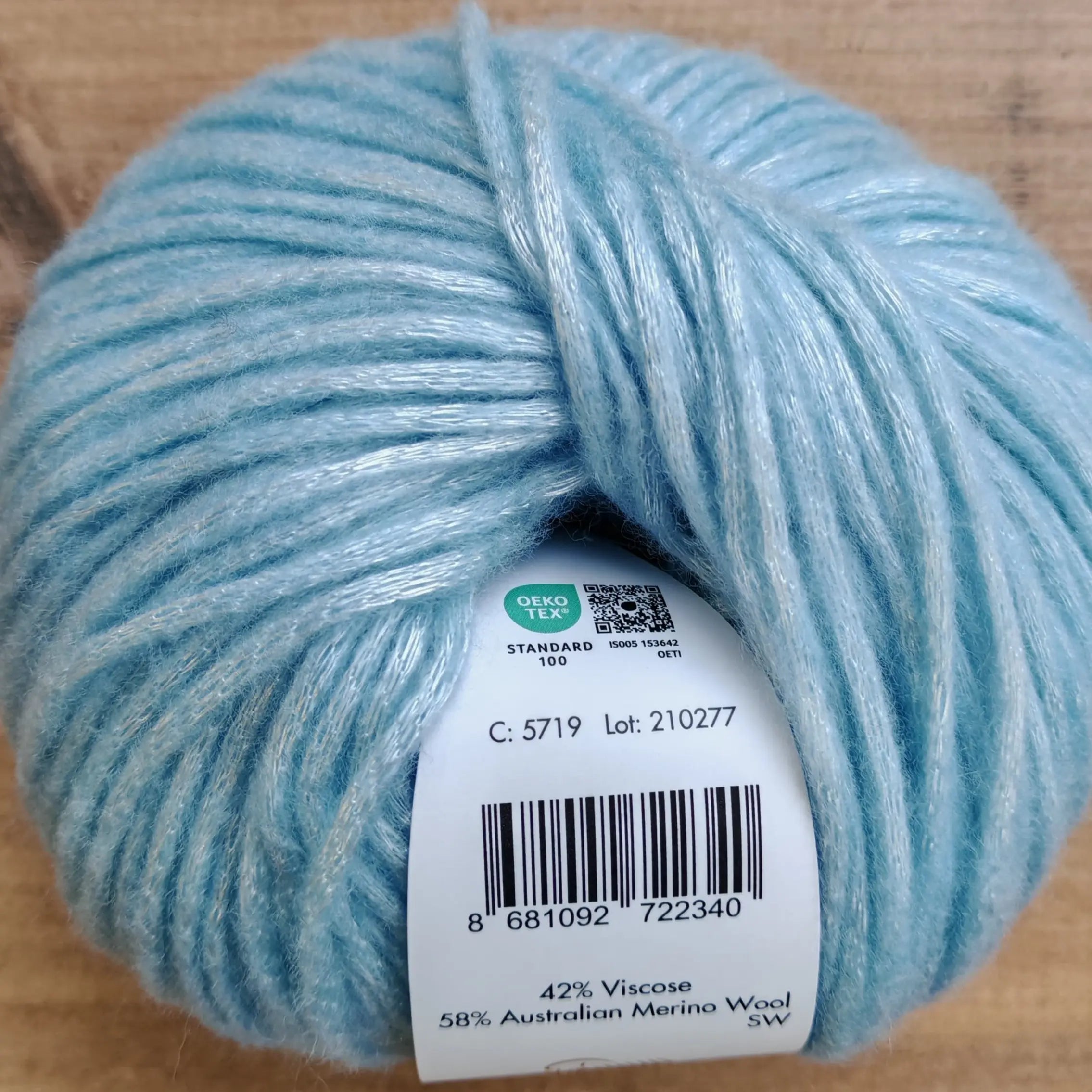 Gazzal Sisley Yün ve Viskon Karışımlı İplik