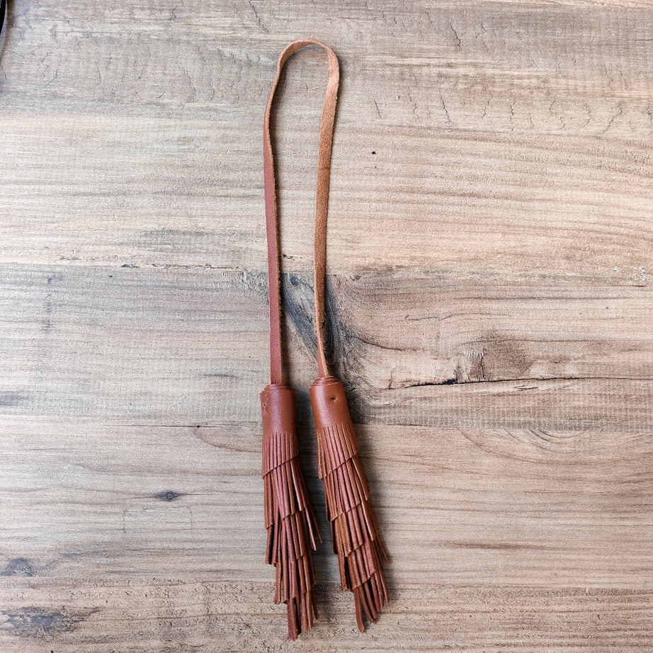 Hakiki Deri Püskül Çanta Aksesuarı