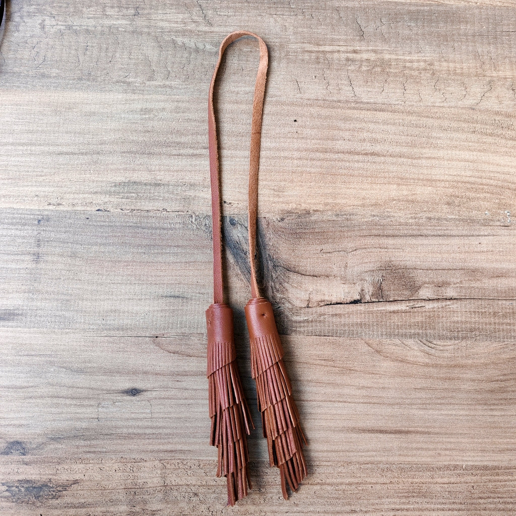 Hakiki Deri Püskül Çanta Aksesuarı