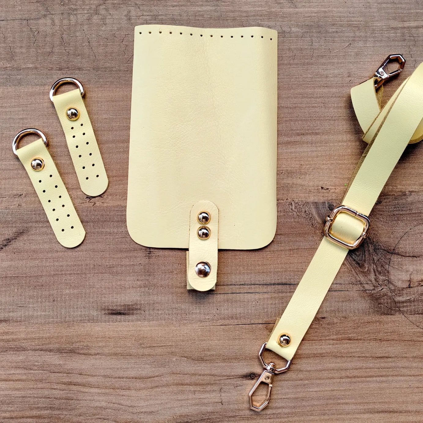 Postacı Hakiki Deri Çanta Kiti