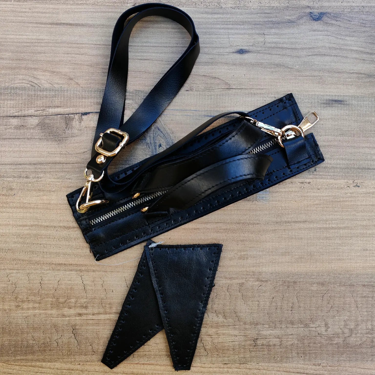 Paris Hakiki Deri Çanta Kiti