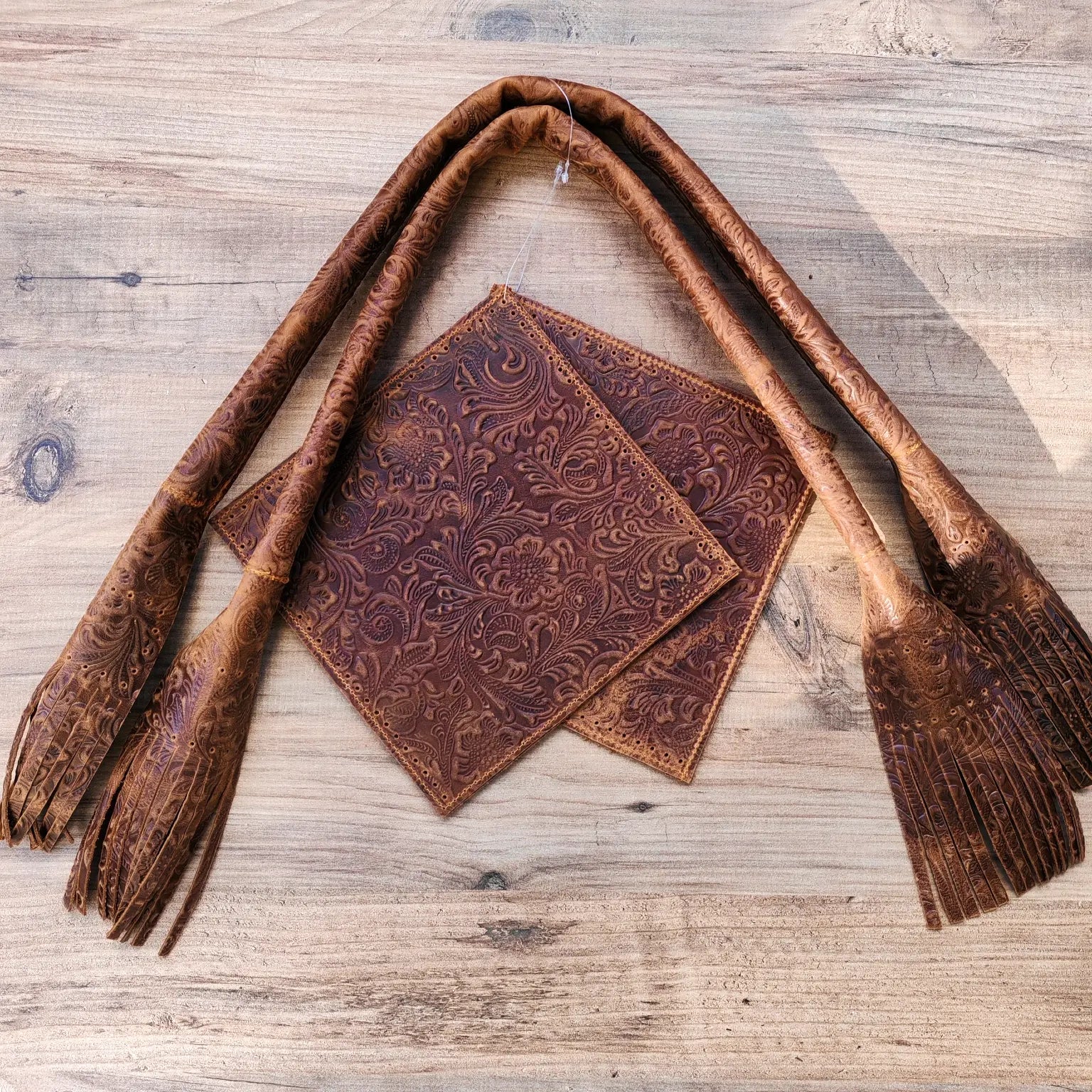 Püsküllü Deri Çanta Kiti