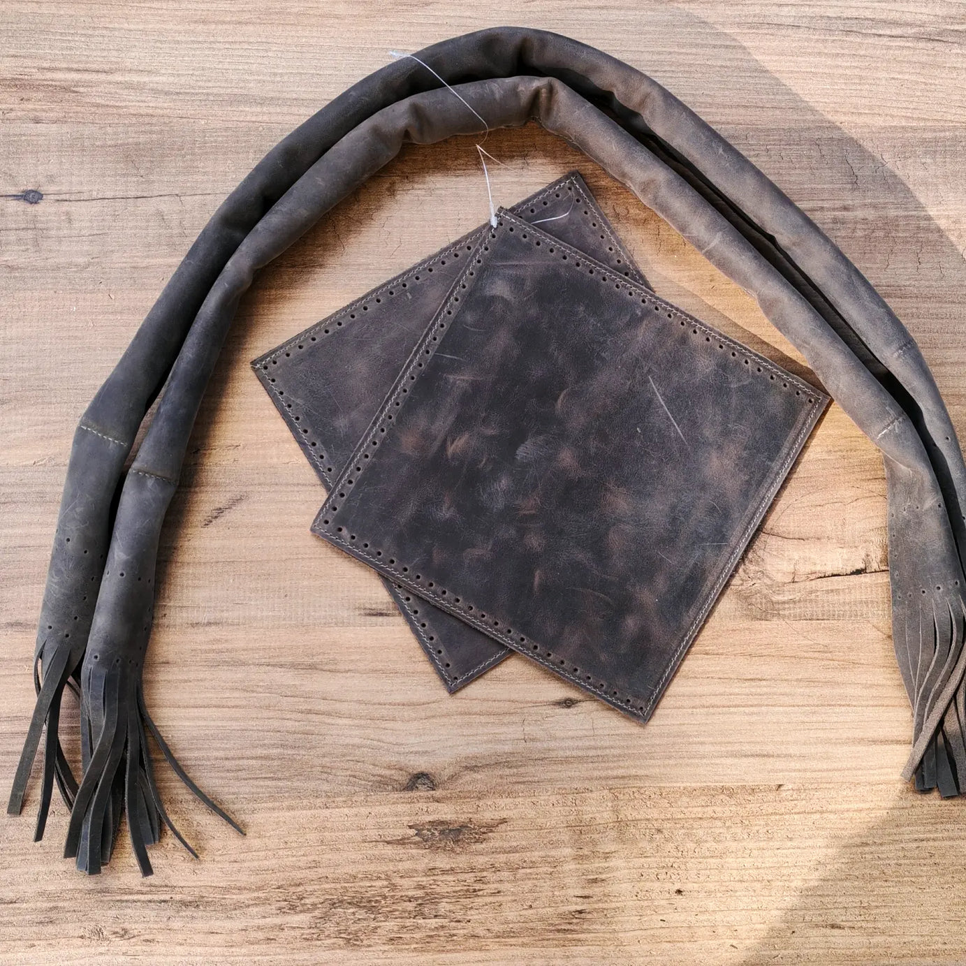 Püsküllü Deri Çanta Kiti