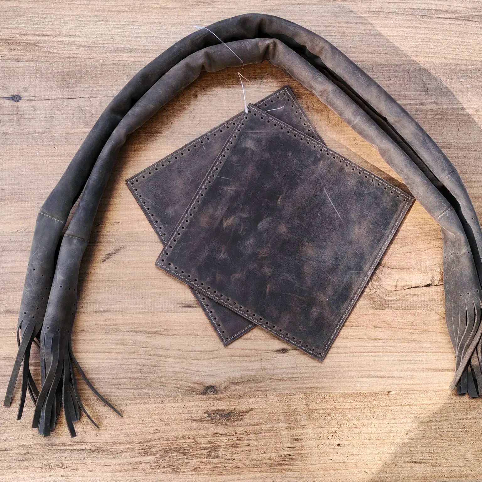 Püsküllü Deri Çanta Kiti