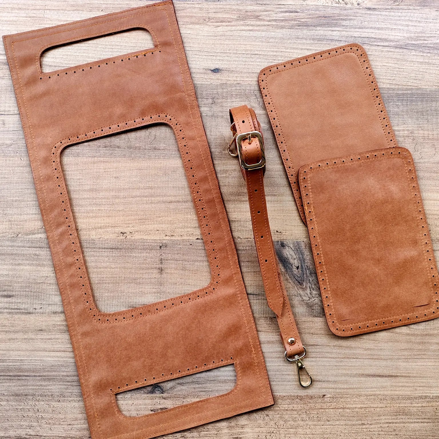 Selanik Hakiki Deri Çanta Kiti