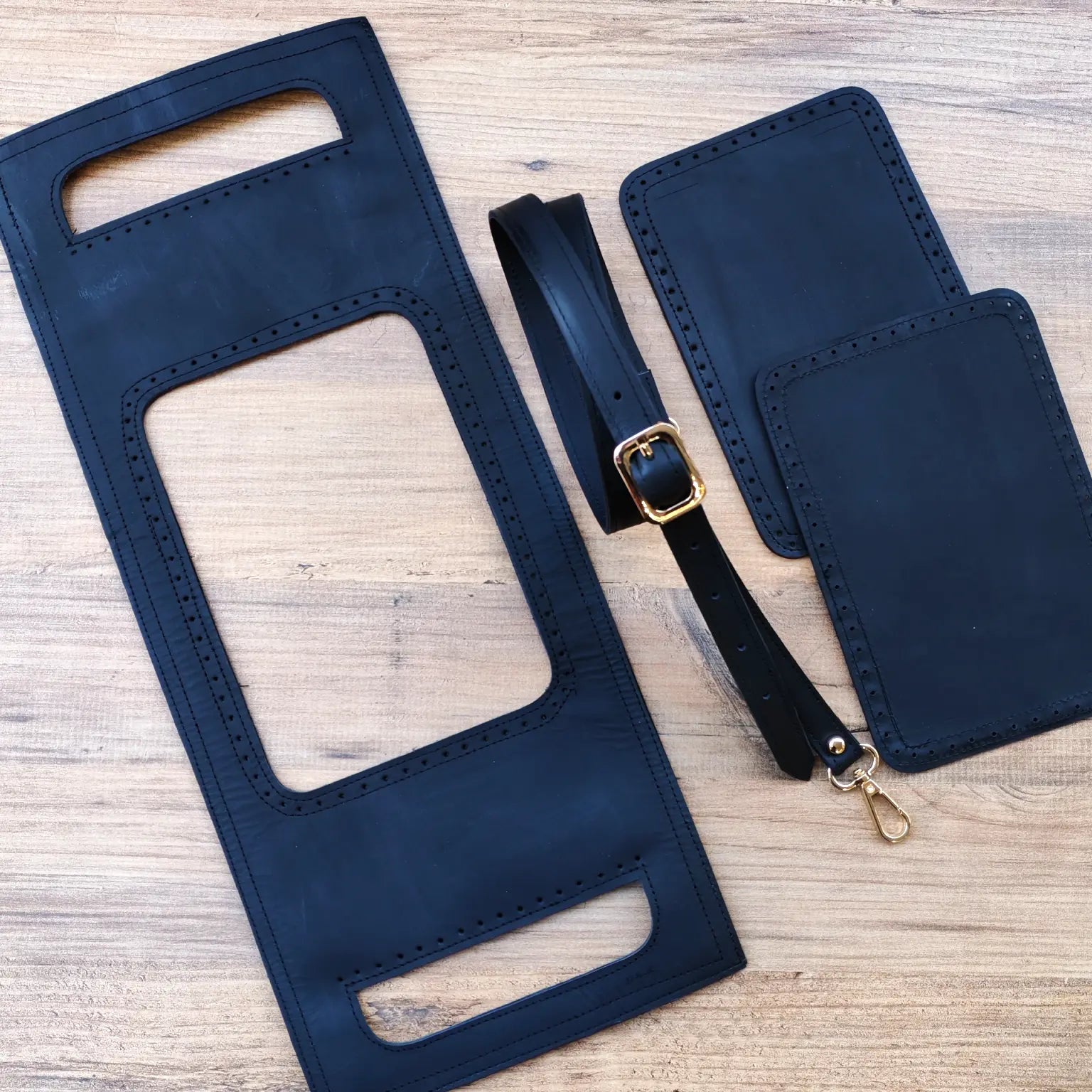 Selanik Hakiki Deri Çanta Kiti