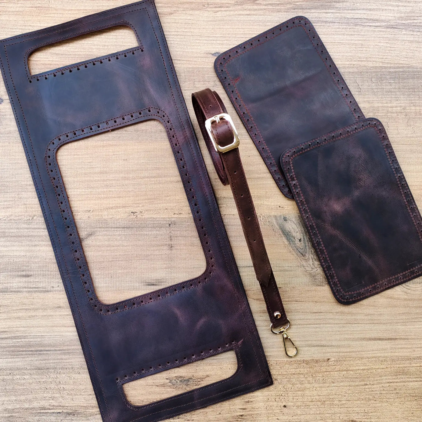 Selanik Hakiki Deri Çanta Kiti